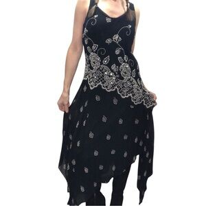 Vtg 90’s Midnight Velvet Goth Dress Sz L Embroidered Feminine Asymmetric Whimsy